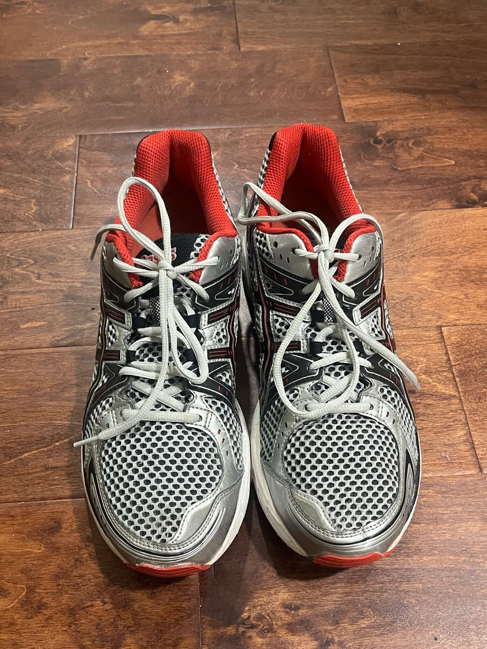 Asics Men's Silver and Red Athletic Running Shoes